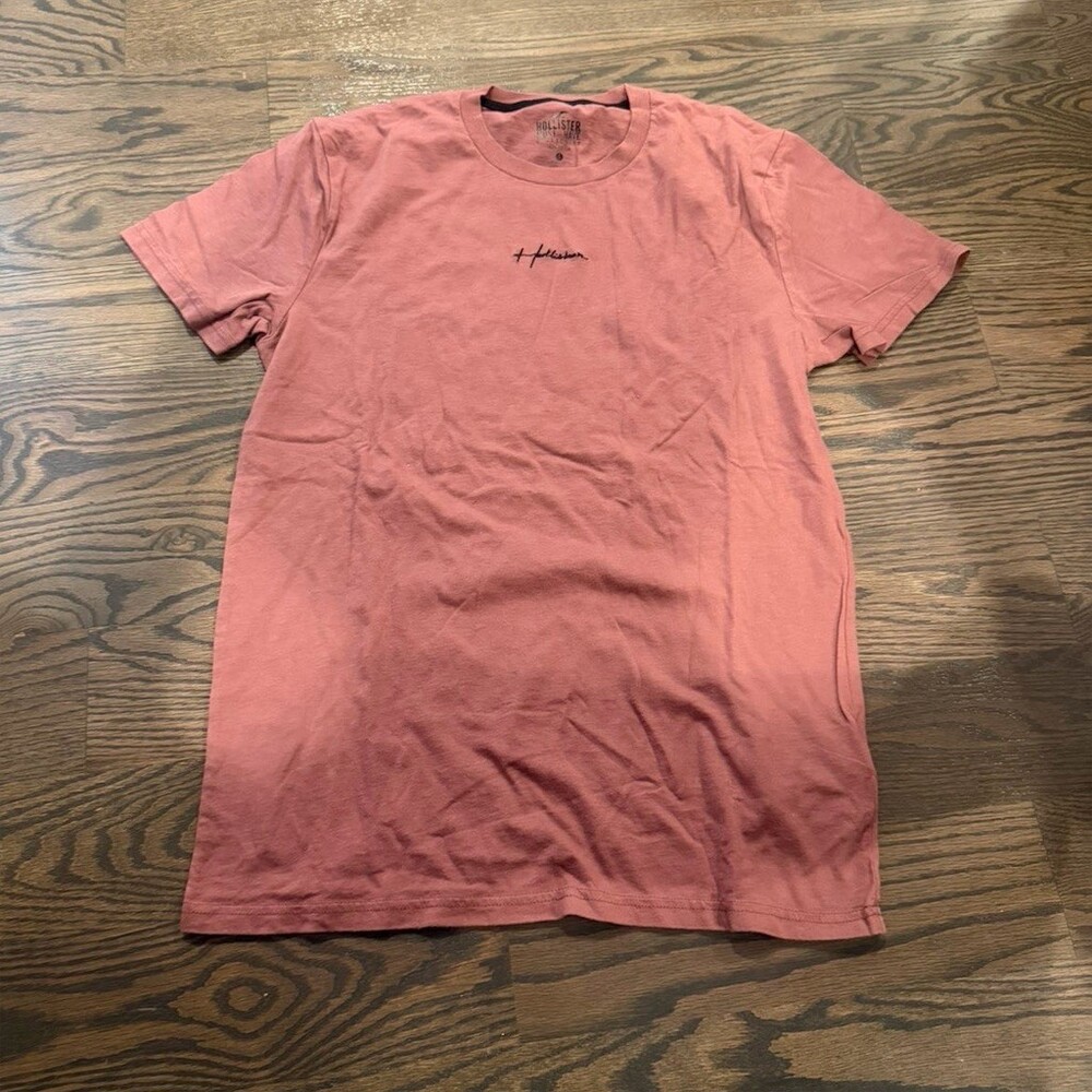 Hollister Must-Have Collection T-Shirt Mens Small Pink Crew Neck Logo